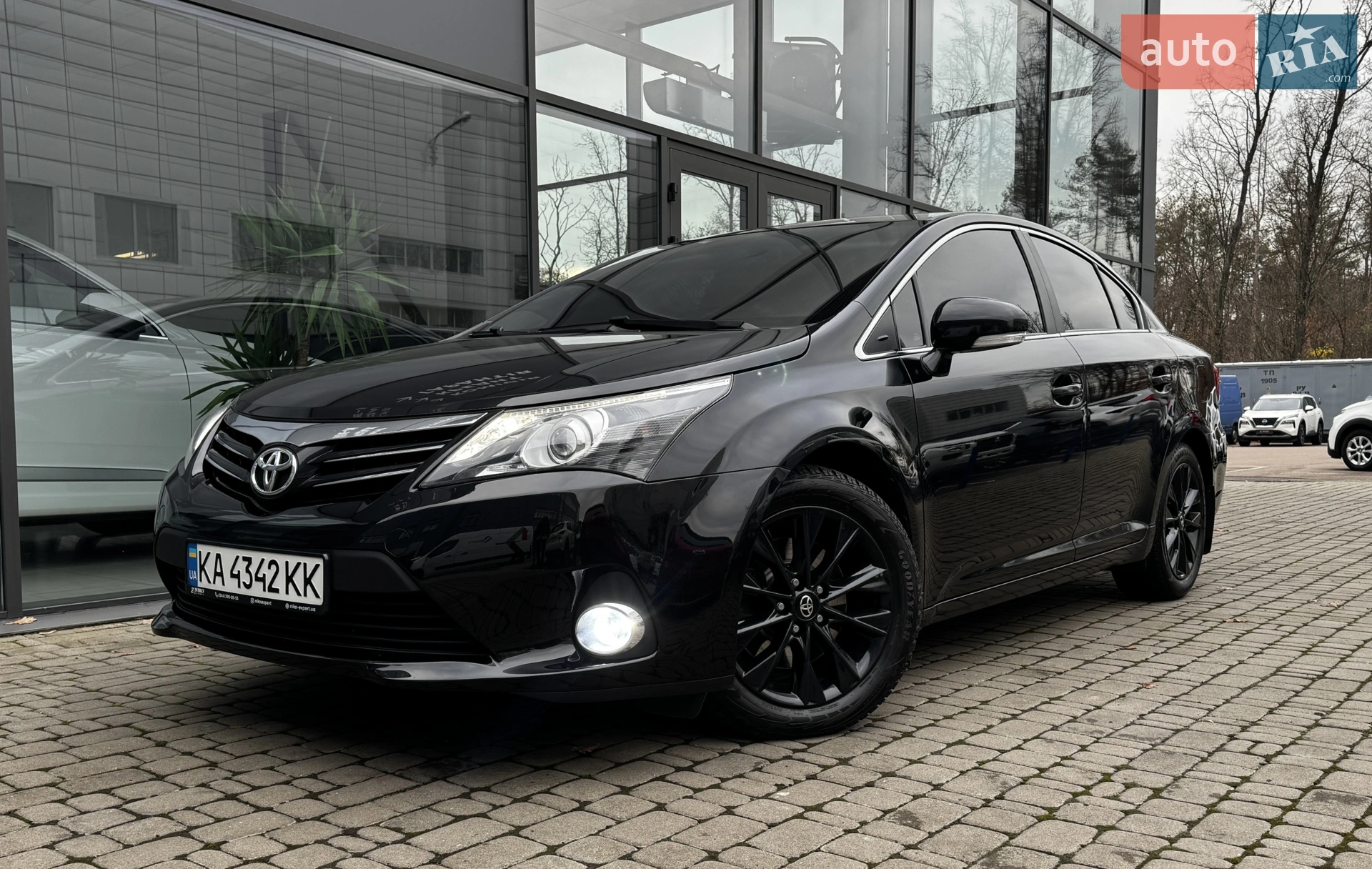 Toyota Avensis 2015
