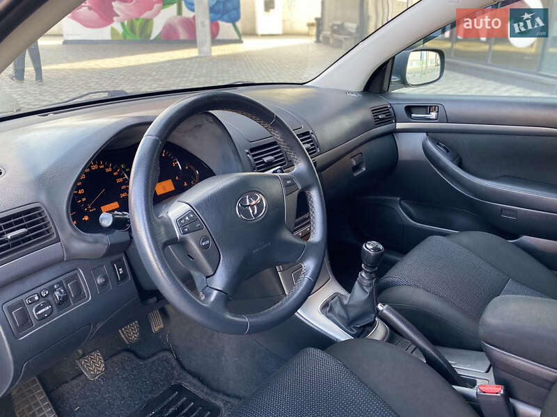 Универсал Toyota Avensis 2008 в Киеве фото 17 Универсал Toyota Avensis 2008 в Киеве