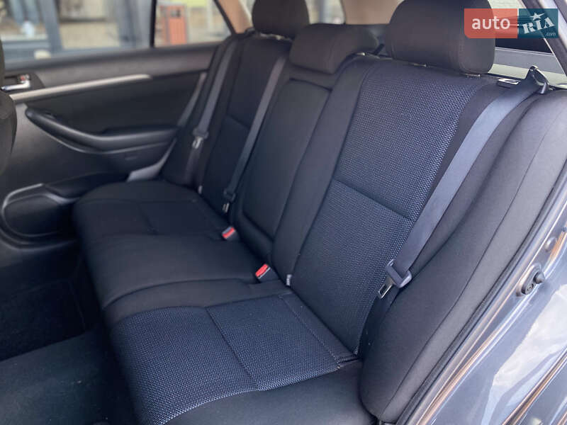 Универсал Toyota Avensis 2008 в Киеве фото 24 Универсал Toyota Avensis 2008 в Киеве