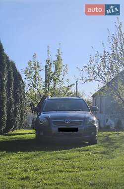 Универсал Toyota Avensis 2008 в Ровно