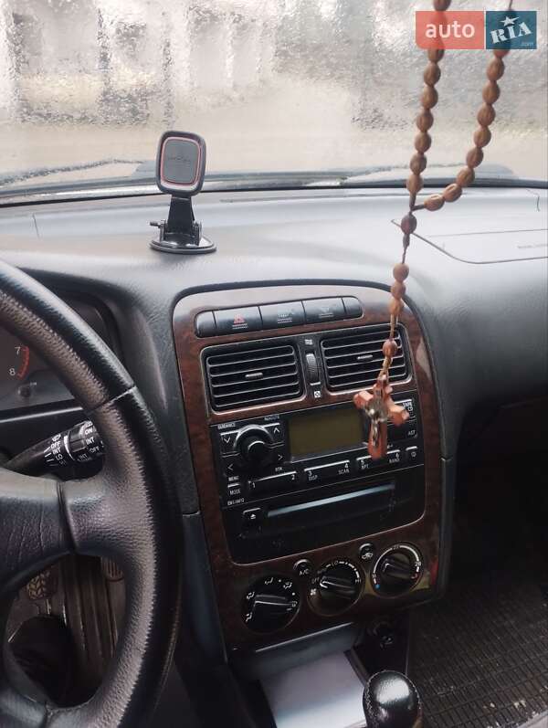 Универсал Toyota Avensis 2000 в Ивано-Франковске фото 7 Универсал Toyota Avensis 2000 в Ивано-Франковске