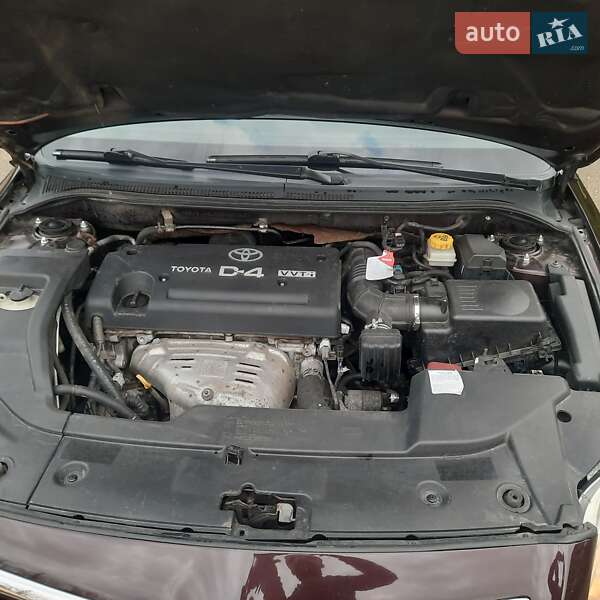 Универсал Toyota Avensis 2006 в Харькове