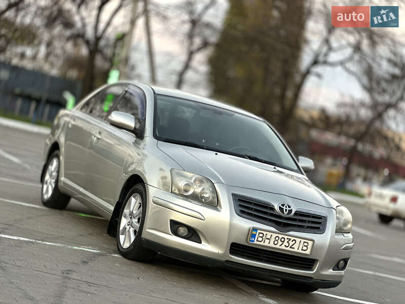 Седан Toyota Avensis 2007 в Одессе