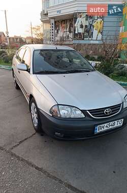 Седан Toyota Avensis 2002 в Чорноморську