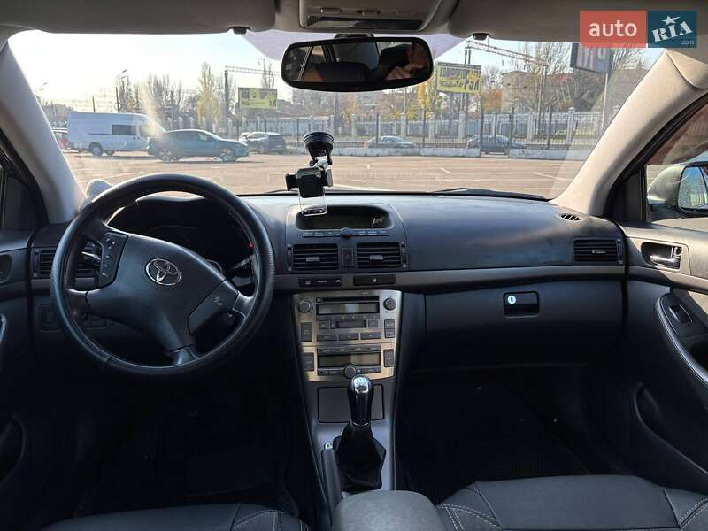 Седан Toyota Avensis 2005 в Одессе фото 28 Седан Toyota Avensis 2005 в Одессе