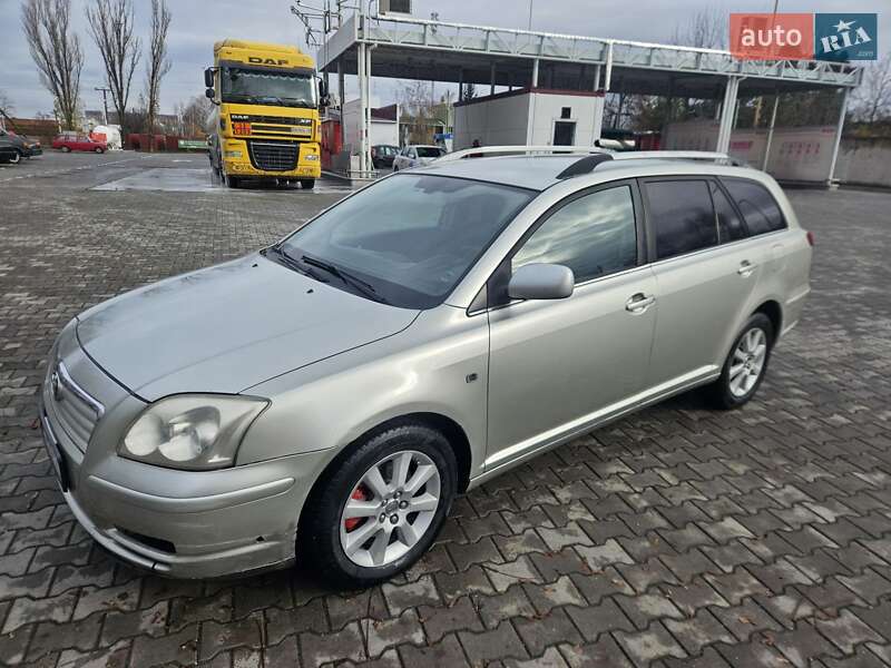 Універсал Toyota Avensis 2004 в Вінниці