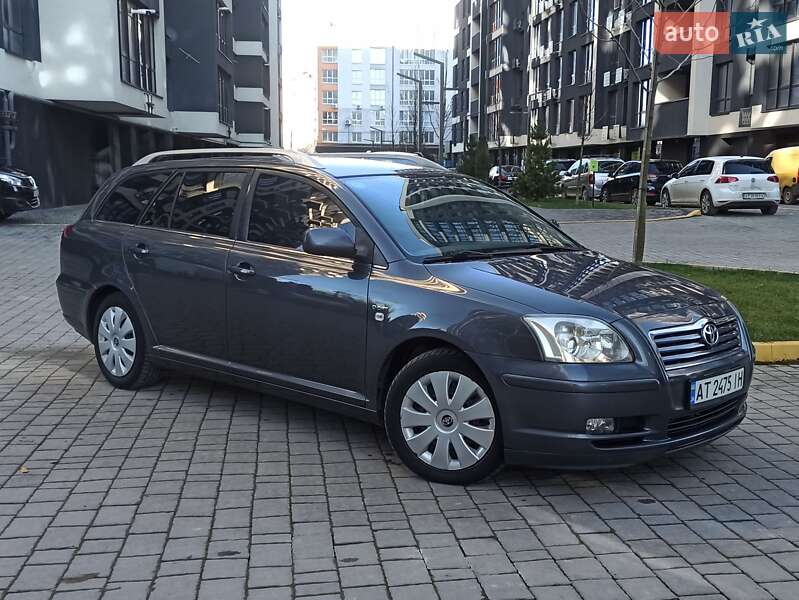 Универсал Toyota Avensis 2005 в Ивано-Франковске