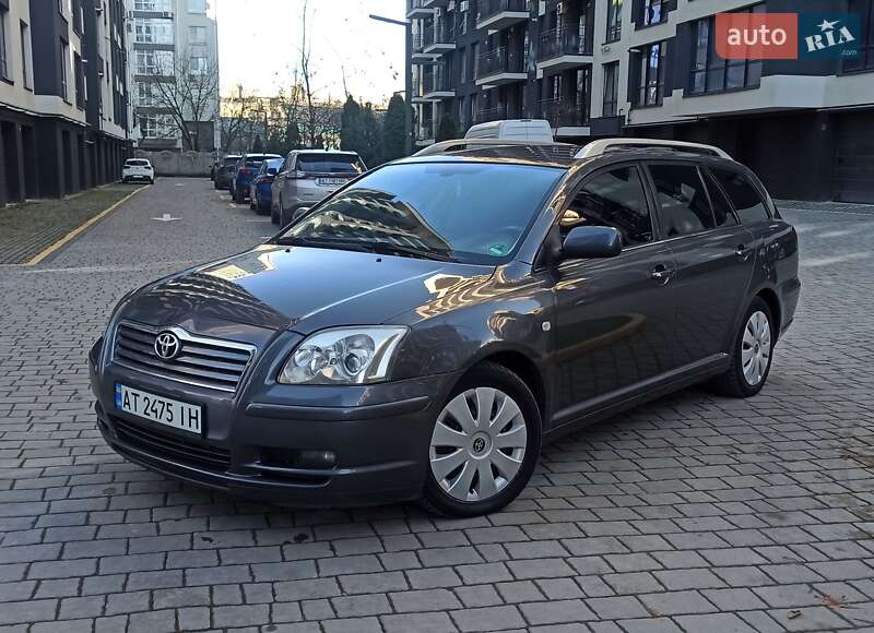 Универсал Toyota Avensis 2005 в Ивано-Франковске