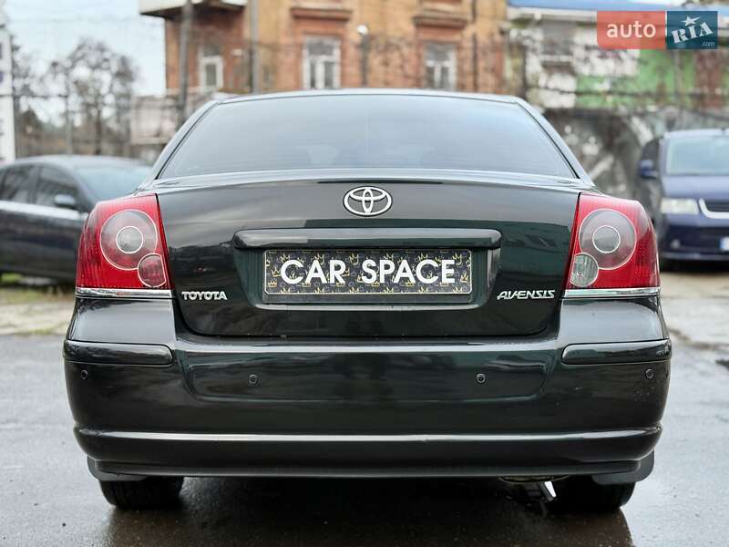 Седан Toyota Avensis 2007 в Одесі