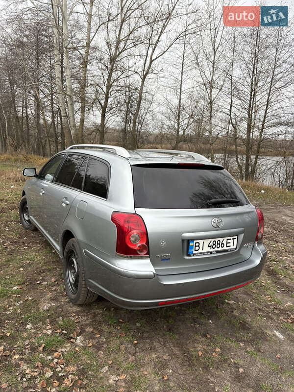 Универсал Toyota Avensis 2007 в Миргороде