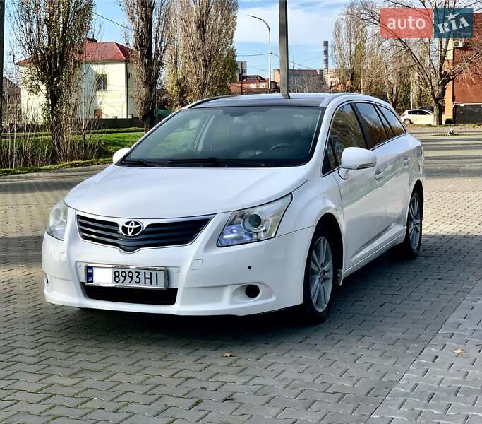 Универсал Toyota Avensis 2009 в Одессе