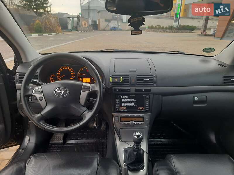 Универсал Toyota Avensis 2008 в Подволочиске