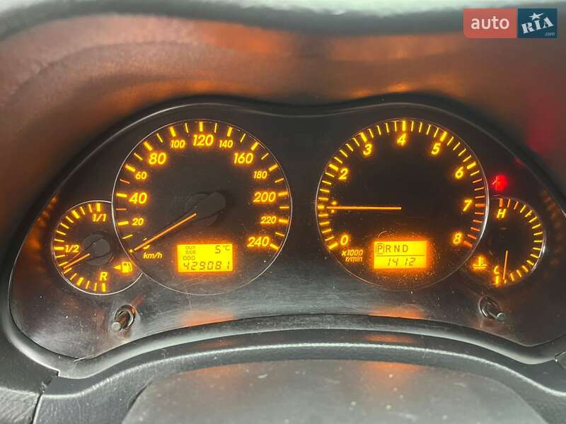 Седан Toyota Avensis 2005 в Днепре