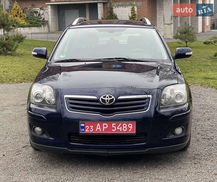 Универсал Toyota Avensis 2006 в Хмельницком