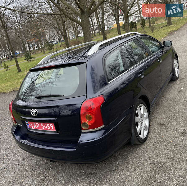 Универсал Toyota Avensis 2006 в Хмельницком