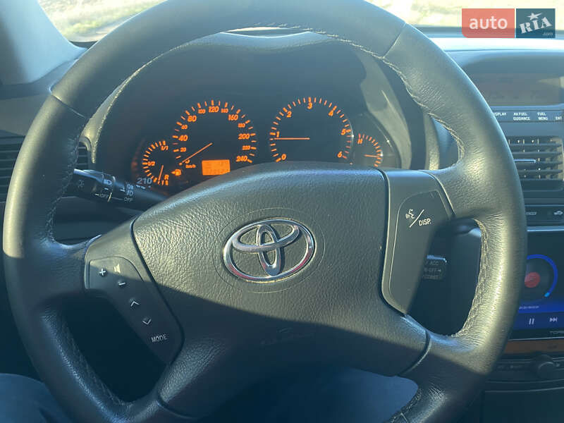 Ліфтбек Toyota Avensis 2006 в Новоархангельську