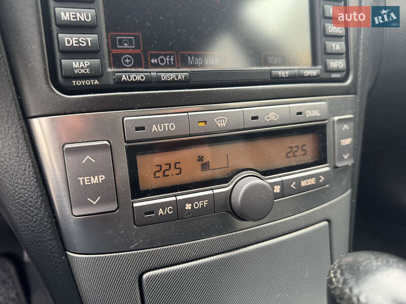 Универсал Toyota Avensis 2008 в Виннице