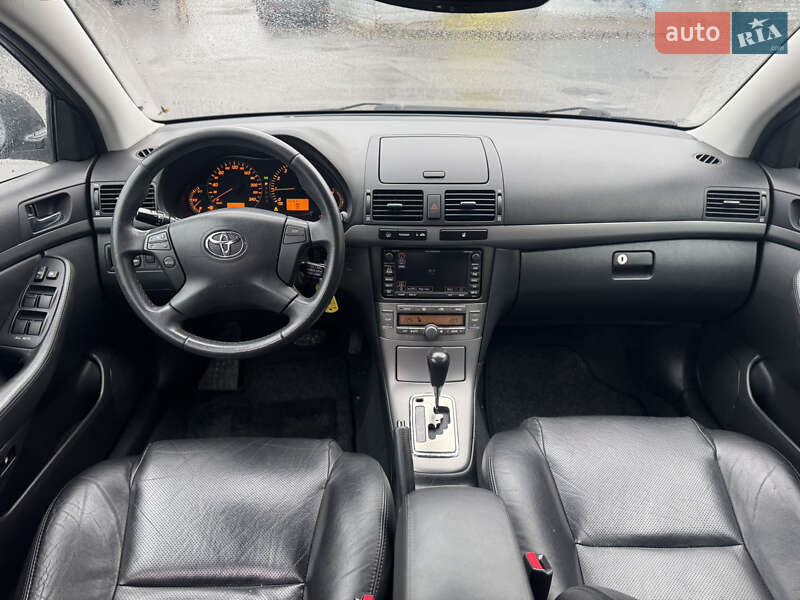 Универсал Toyota Avensis 2008 в Виннице