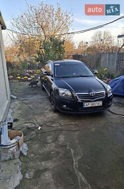 Седан Toyota Avensis 2006 в Днепре