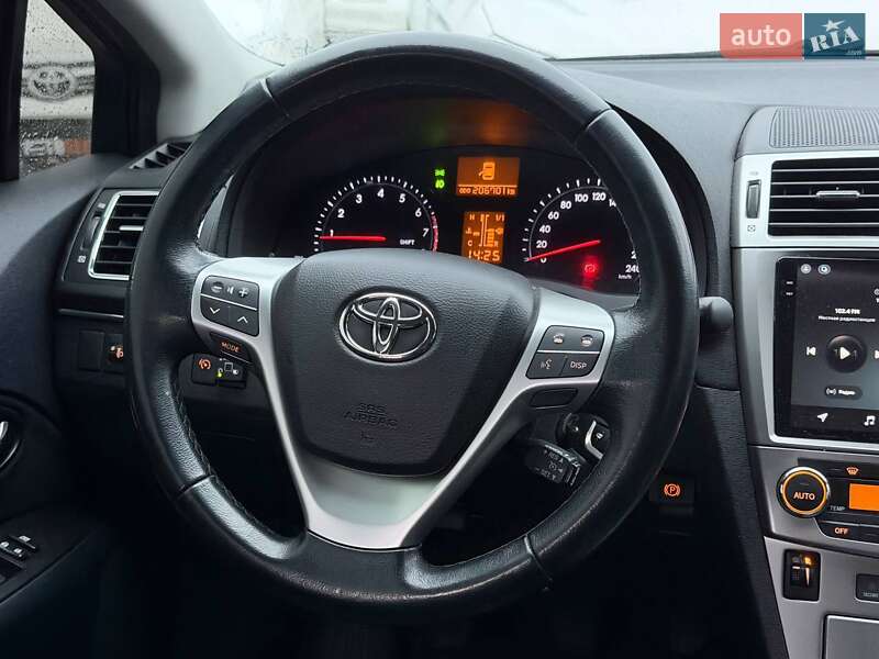 Седан Toyota Avensis 2013 в Харькове фото 28 Седан Toyota Avensis 2013 в Харькове
