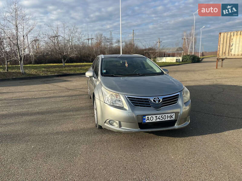 Toyota Avensis 2010 Toyota Avensis 2010