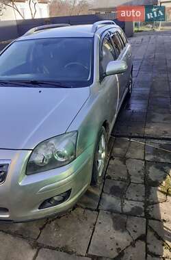 Универсал Toyota Avensis 2007 в Самборе