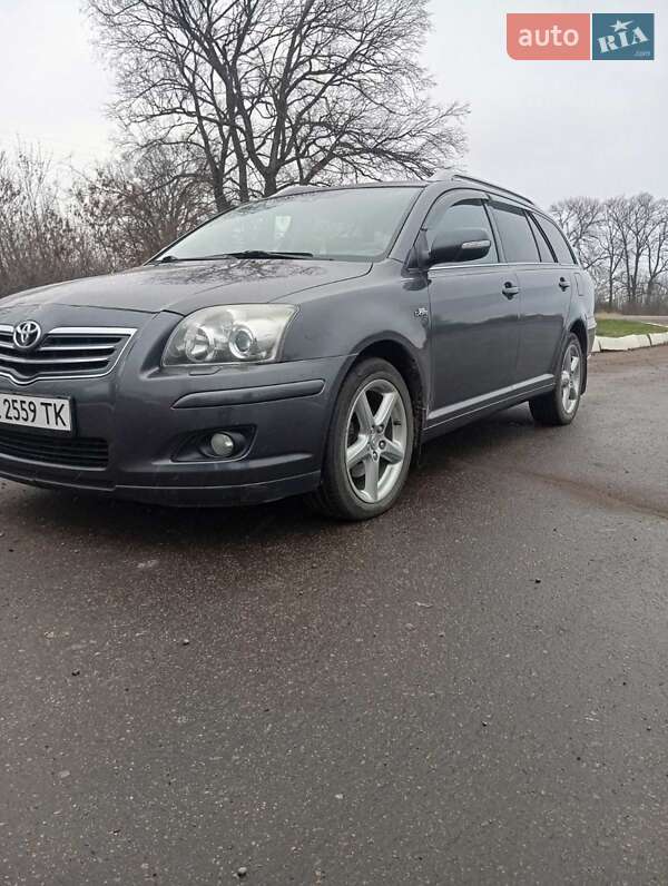 Toyota Avensis 2006