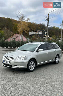 Универсал Toyota Avensis 2006 в Полтаве