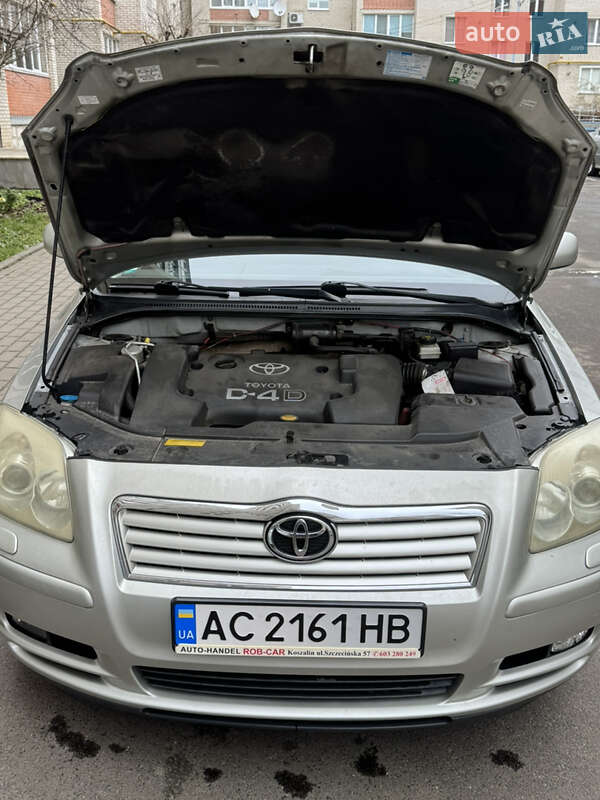 Универсал Toyota Avensis 2005 в Луцке