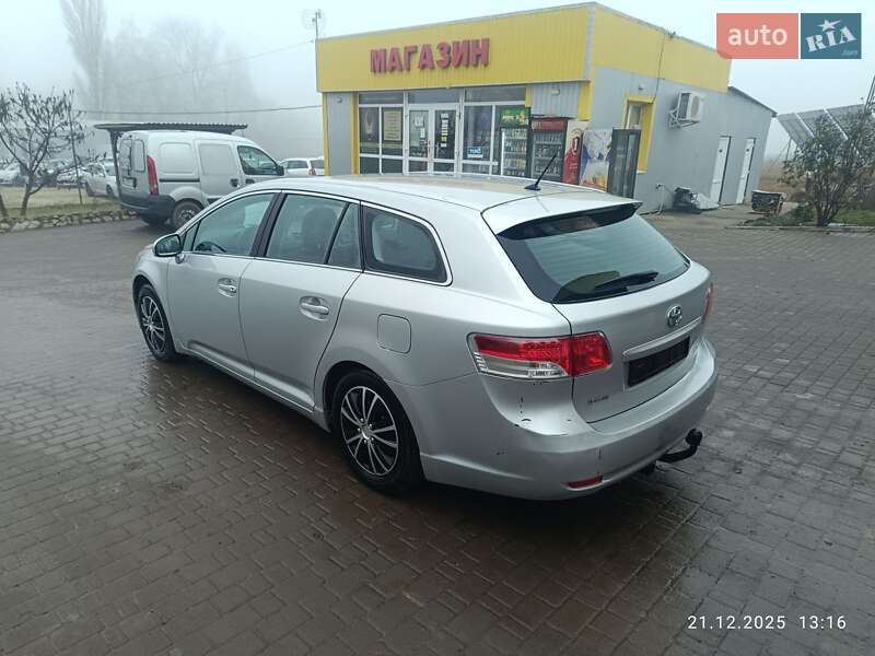 Універсал Toyota Avensis 2009 в Городку