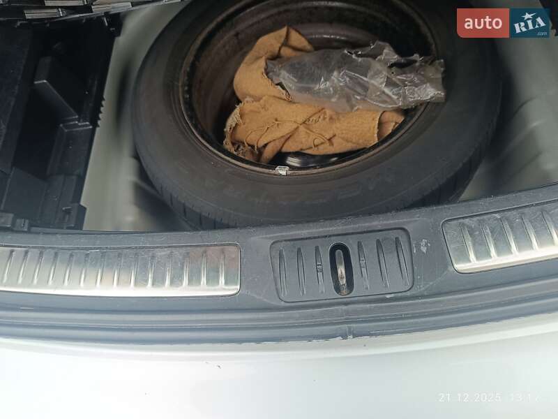 Універсал Toyota Avensis 2009 в Городку