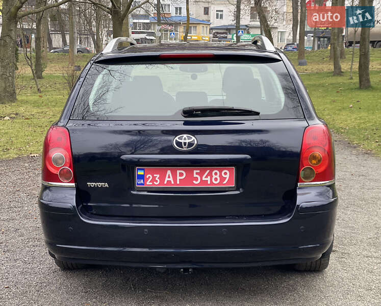 Универсал Toyota Avensis 2006 в Хмельницком