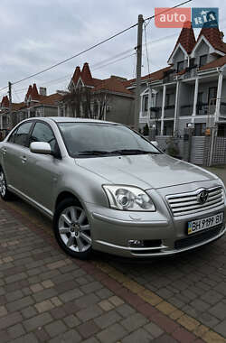 Седан Toyota Avensis 2006 в Черноморске