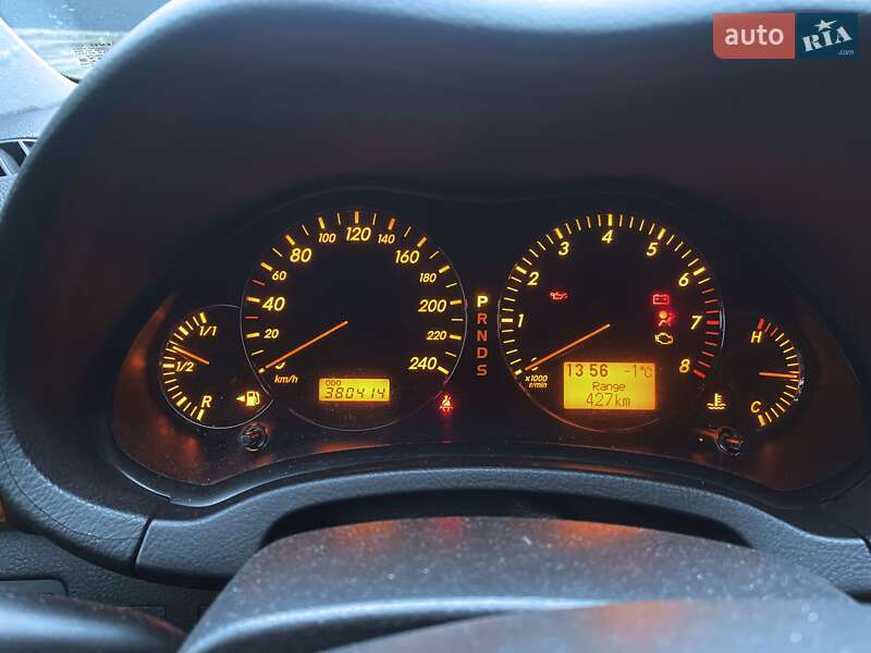 Седан Toyota Avensis 2008 в Києві