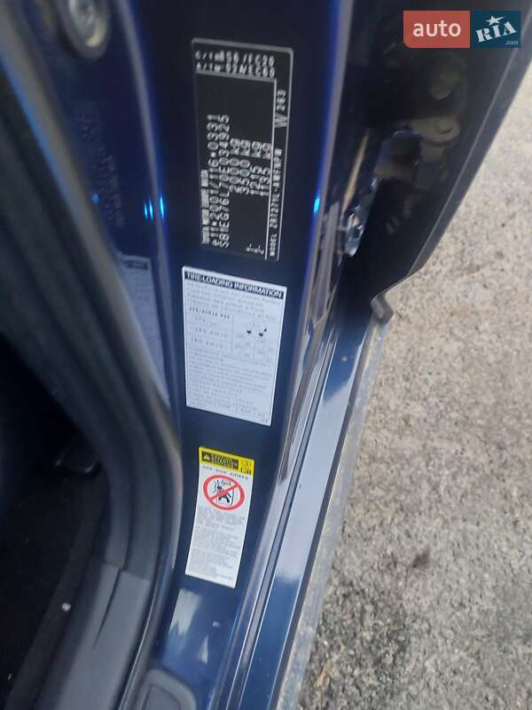 Універсал Toyota Avensis 2010 в Харкові