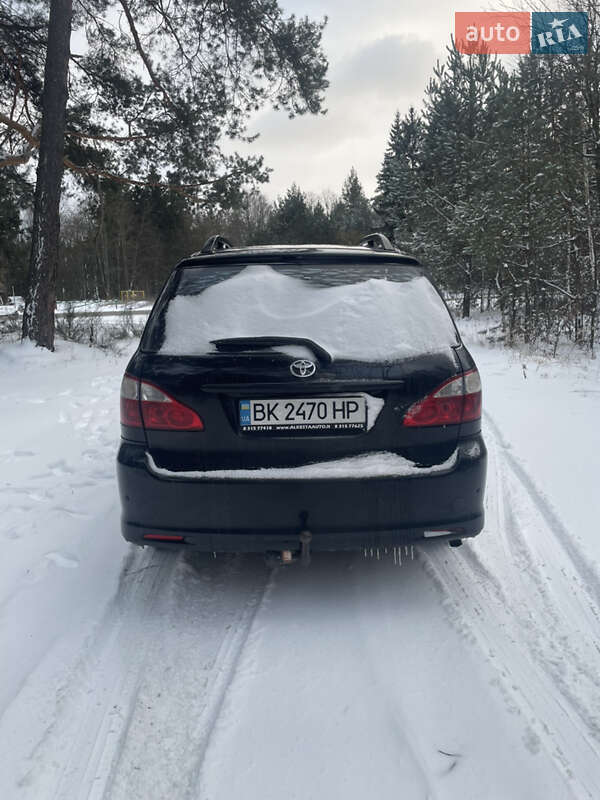 Универсал Toyota Avensis 2003 в Костополе фото 2 Универсал Toyota Avensis 2003 в Костополе