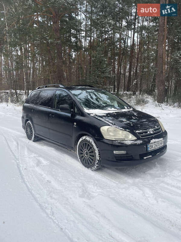 Универсал Toyota Avensis 2003 в Костополе фото 5 Универсал Toyota Avensis 2003 в Костополе