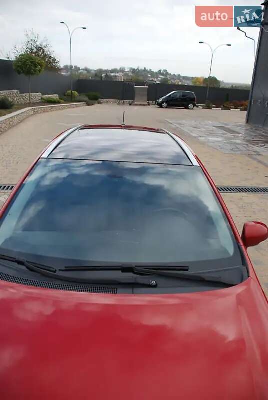 Универсал Toyota Avensis 2009 в Волочиске