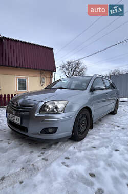 Универсал Toyota Avensis 2007 в Долинской