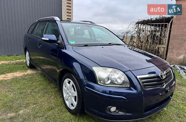 Універсал Toyota Avensis 2006 в Одесі