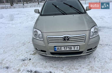 Універсал Toyota Avensis 2005 в Дніпрі