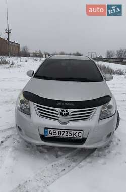 Универсал Toyota Avensis 2010 в Гайсине