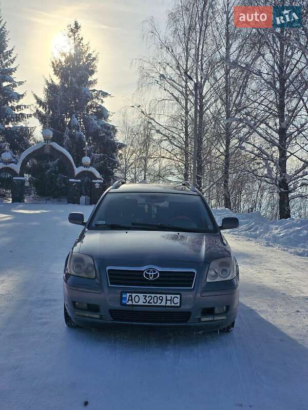 Toyota Avensis 2004 Toyota Avensis 2004