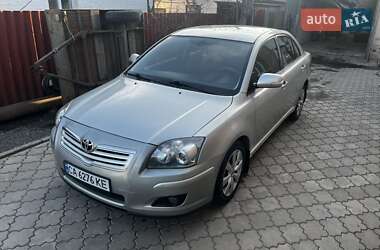 Седан Toyota Avensis 2007 в Шполе