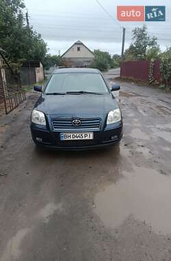 Седан Toyota Avensis 2005 в Измаиле