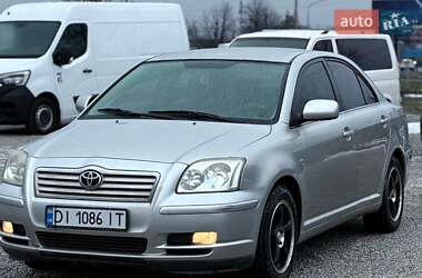 Седан Toyota Avensis 2003 в Павлограде