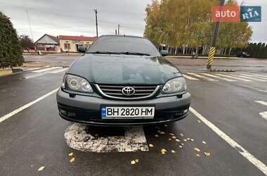 Седан Toyota Avensis 2001 в Біляївці
