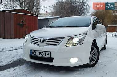 Седан Toyota Avensis 2011 в Виннице