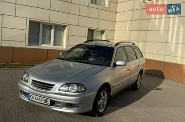 Универсал Toyota Avensis 2000 в Николаеве