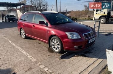 Універсал Toyota Avensis 2004 в Мостиській